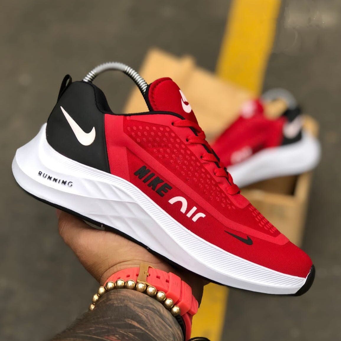 Tenis Nike Air Running para Hombre | Comodidad, Estilo y Alto Rendimiento